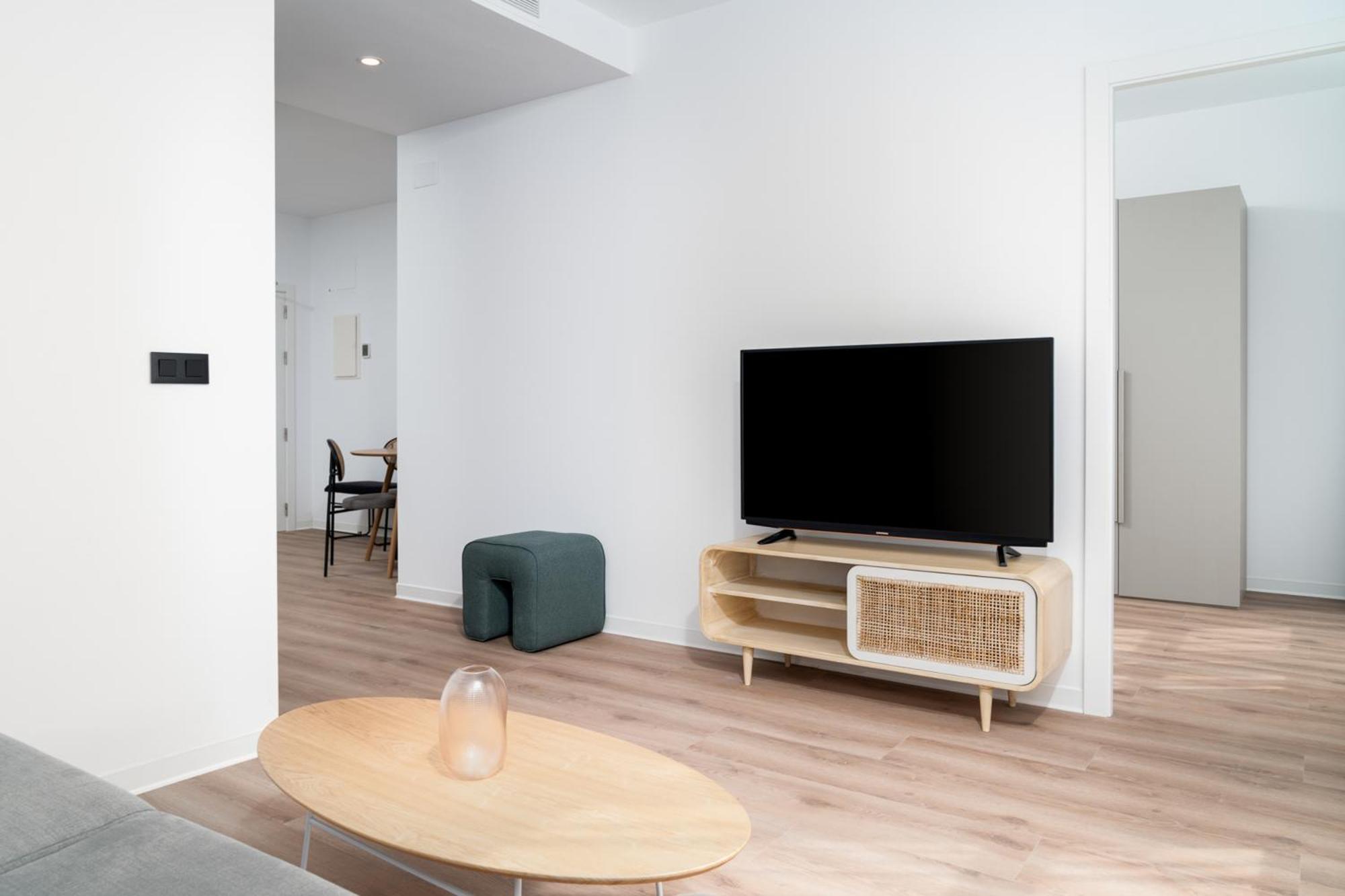 Limehome Valencia Carrer D'Antonio Ferrandis ภายนอก รูปภาพ