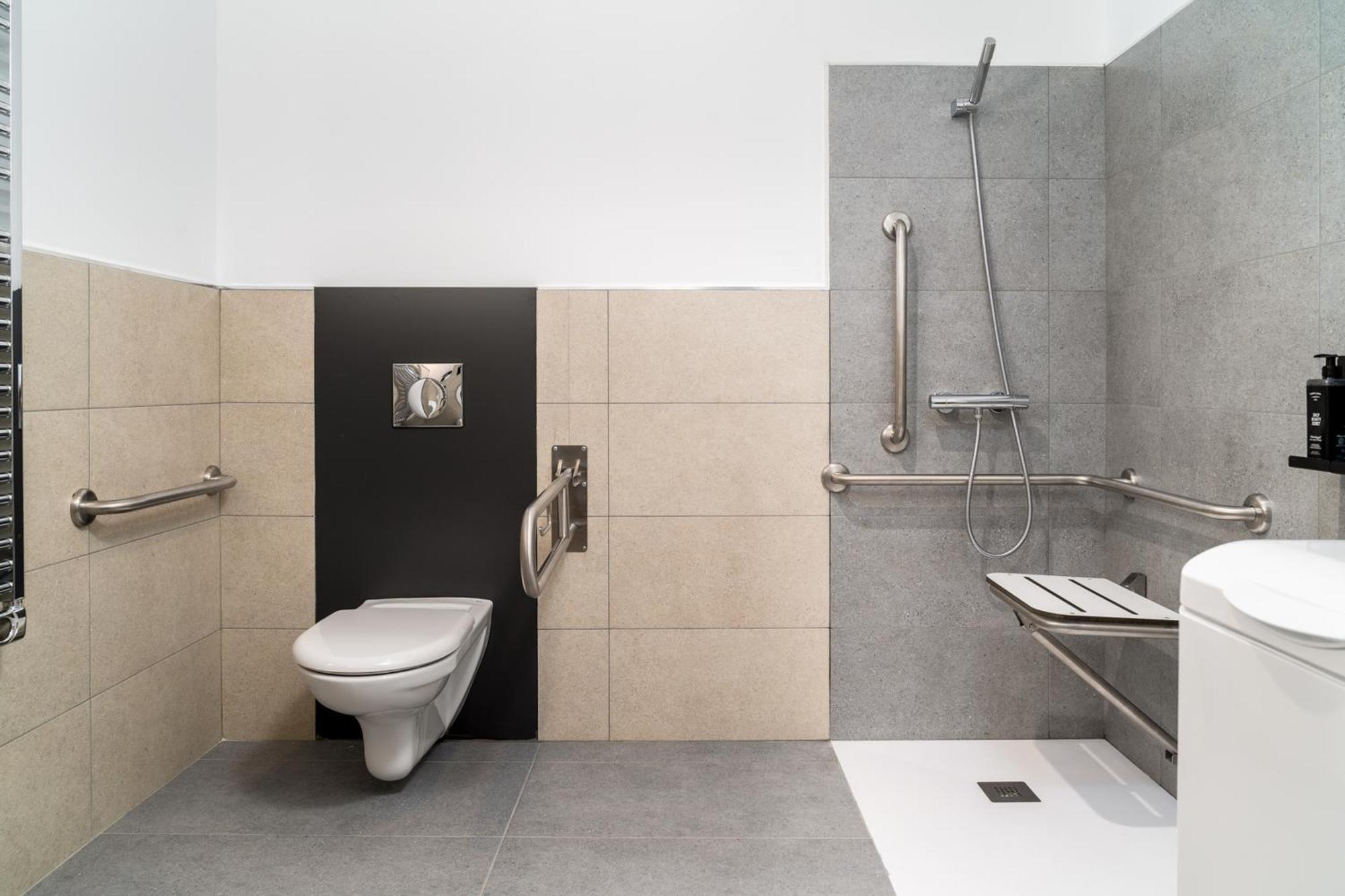 Limehome Valencia Carrer D'Antonio Ferrandis ภายนอก รูปภาพ